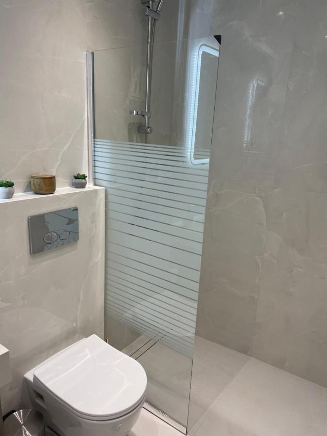 White Studio Preveza Buitenkant foto