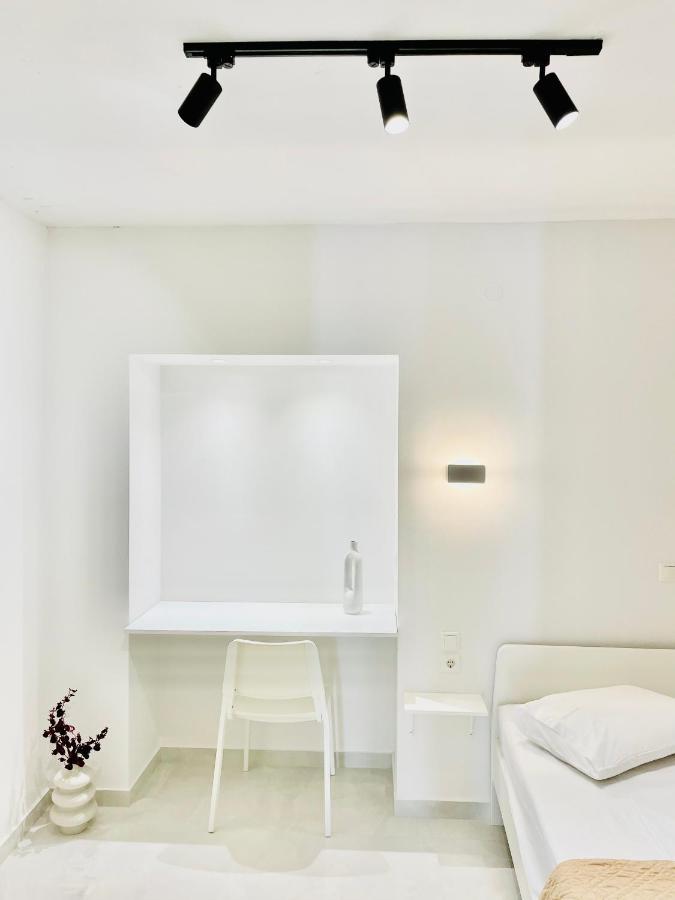 White Studio Preveza Buitenkant foto